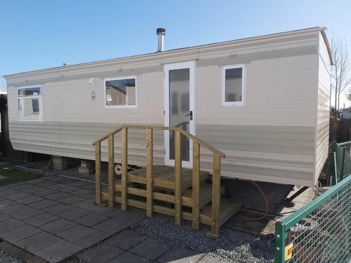 Caravan 2 Bedroom - New Camping Ideal 德哈恩 外观 照片